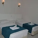 Aquila 3*