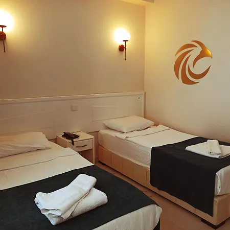 Aquila 3* フェティエ