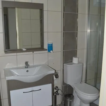 ホテル Aquila フェティエ